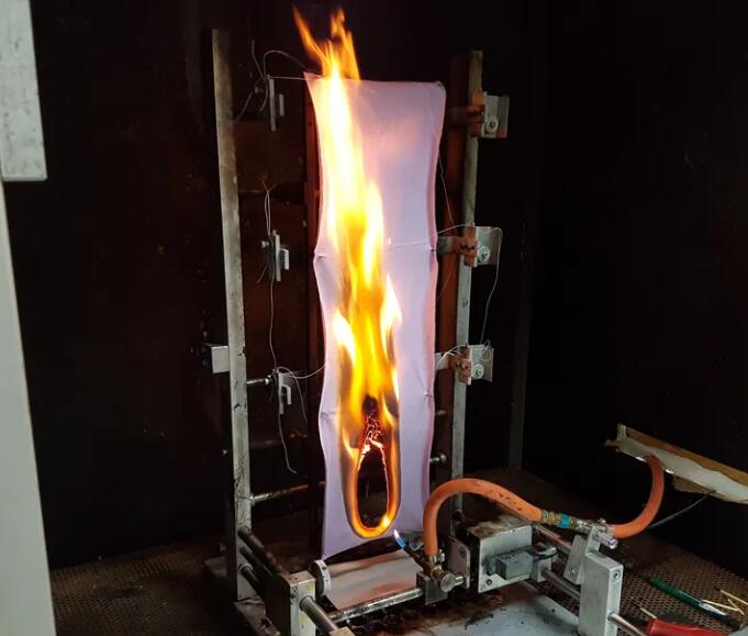 ISO 6941:2003 Vertical burning test for textiles